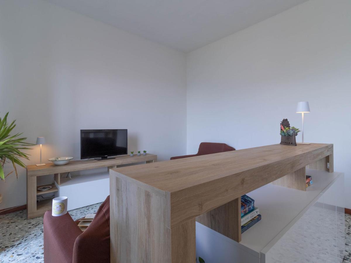 Mamma Ciccia Holiday Home - Mountains & Lake Mandello del Lario Exterior photo