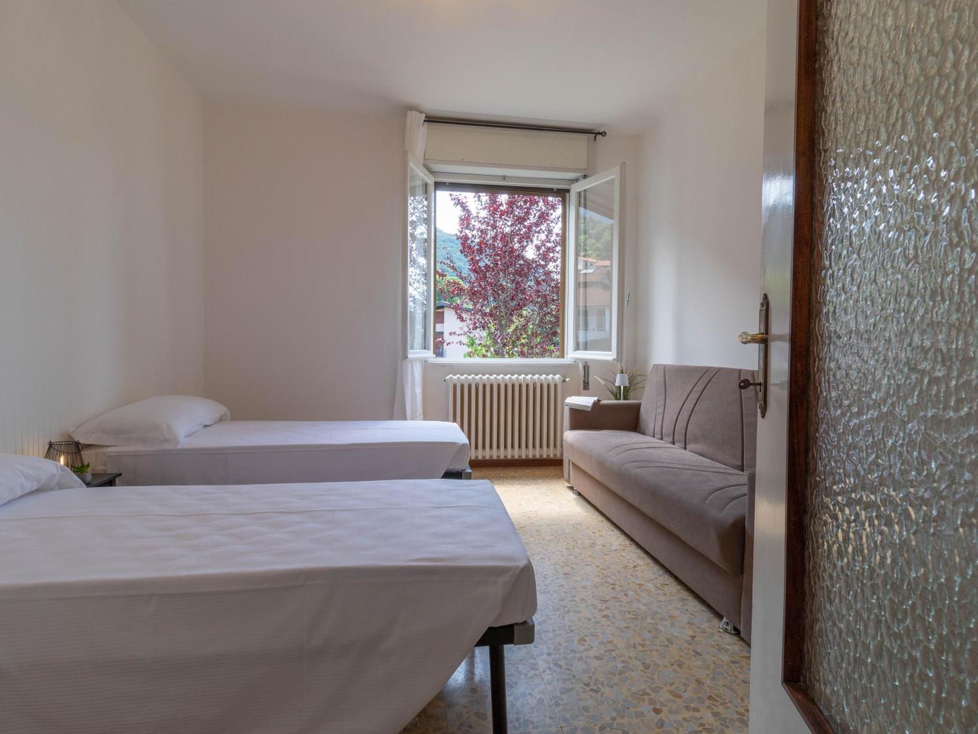 Mamma Ciccia Holiday Home - Mountains & Lake Mandello del Lario Exterior photo